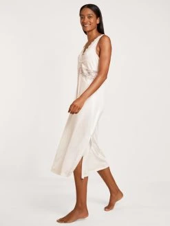 Calida 100% Nature Romance Nachthemd, Länge 120cm -Leggings Shop Calida 100 Nature Romance Nachthemd 120cm weiss 34092 910 7