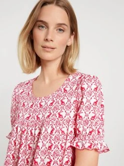 Calida Easter Nights Kurzarm-Nachthemd, Länge 90cm -Leggings Shop Calida Easter Nights Kurzarm Nachthemd Laenge 90cm rot 32252 136 2