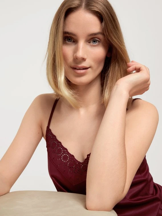 Calida Glamorous Nights Nachthemd Mit Spaghettiträgern, Länge 120cm 7 Calida Glamorous Nights Nachthemd Mit Spaghettiträgern, Länge 120cm – Bild 7