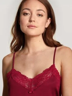 Calida Sensual Secrets Nachthemd Mit Spaghettiträgern, Länge 85cm -Leggings Shop Calida Sensual Secrets Nachthemd Laenge 85cm Rot 17131 167 2