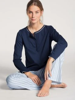 Calida Sweet Dreams Pyjama Lang -Leggings Shop Calida Sweet Dreams Pyjama langarm mit Knopfleiste blau 40285 488 1