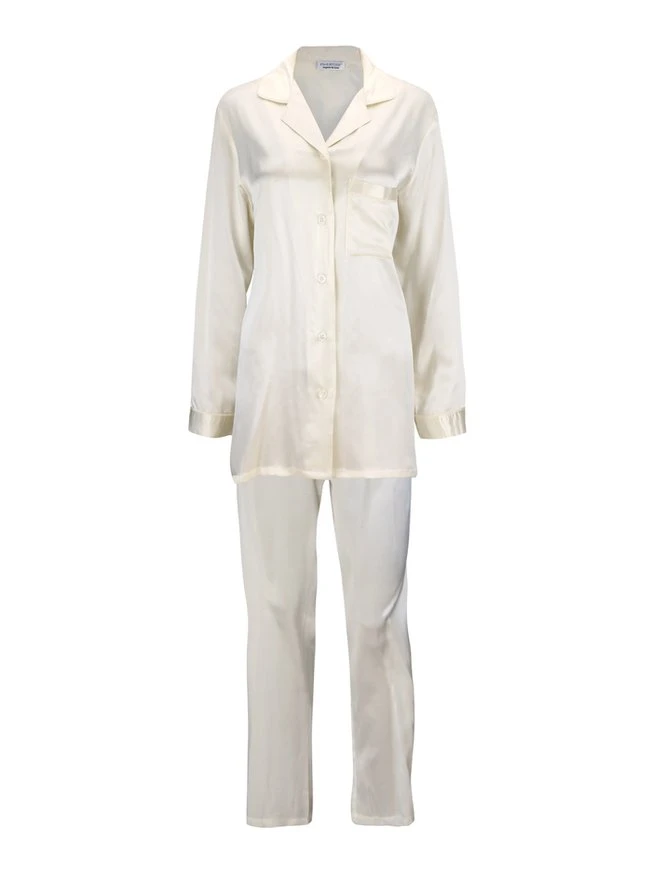 Eva Bitzer Silk Satin Pyjama 1 Eva Bitzer Silk Satin Pyjama
