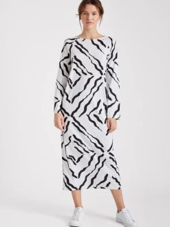 Nanso Selina Langes Nachtkleid, 130cm -Leggings Shop Nanso Selina Langes Nachtkleid 130cm weiss 27643 1583 2