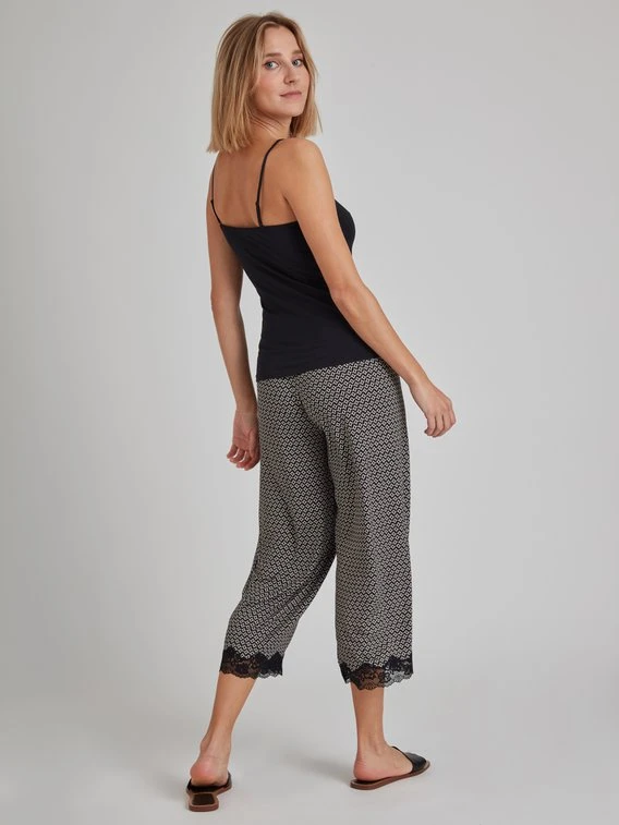 Nina Von C. Loungewear Easy 7/8-Pyjama 2 Nina Von C. Loungewear Easy 7/8-Pyjama – Bild 2