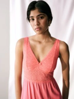 Triumph Aura Spotlight Negligé Mit Spitze, 90cm